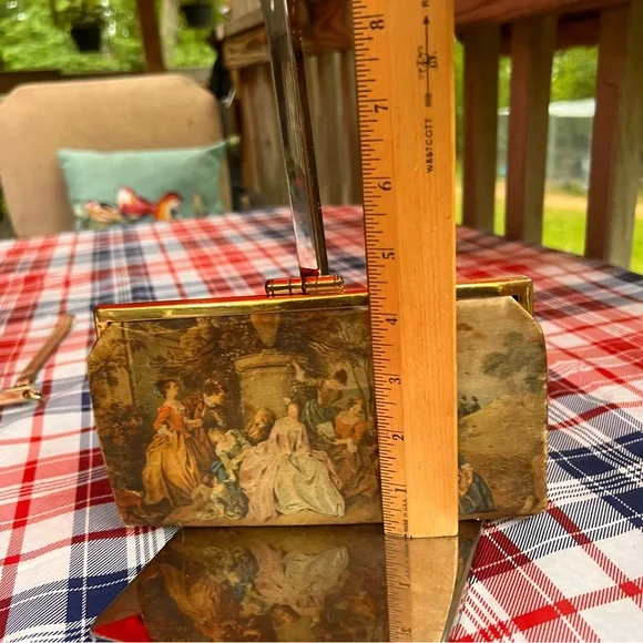 Vintage 1970's Satin Clutch with Rococo Painting - Made in Italy 🇮🇹 - Picture 10 of 11